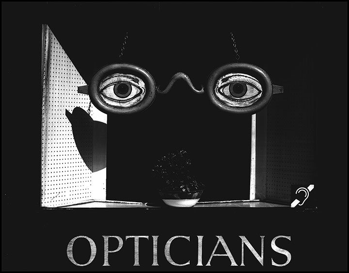 Opticians, Hackney